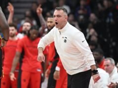 Darko Rajakovic de los Raptors entrenará a la selección mundial en el Juego de Estrellas