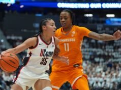 El consenso número 1 de UConn sigue siendo el top 4 sin cambios