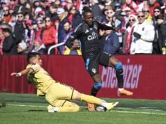 El disparo de Kristijan Kahlina a la red ayudó a Charlotte a empatar con St. Louis City