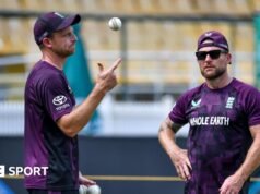 Copa del Mundo T20: Jos Buttler dice que el cricket está atrasado en términos de influencia del entrenador en el campo