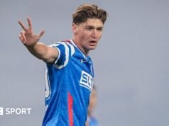 Ryan Naderi: el Rangers compró al delantero alemán del Hansa Rostock