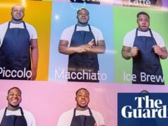 ‘El café es sólo la excusa’: la cafetería dirigida por personas sordas donde personas oyentes firman órdenes | Sordera y pérdida de audición.