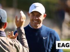McIlroy se escapa del banquillo en el Pebble Beach Pro-Am