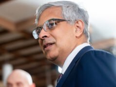 Jay Bhattacharya ha sido nombrado director interino de los CDC