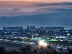 Mire: Boeing 777 aborta el despegue a una velocidad aterradora: frenos rojos brillantes, neumáticos que explotan y por qué los pilotos se arriesgaron