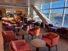 TikToker se queja de que el salón de Air India huele a comida india asada