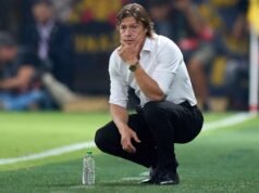 Matías Almeyda del Sevilla recibió la sanción más larga como entrenador en 12 años