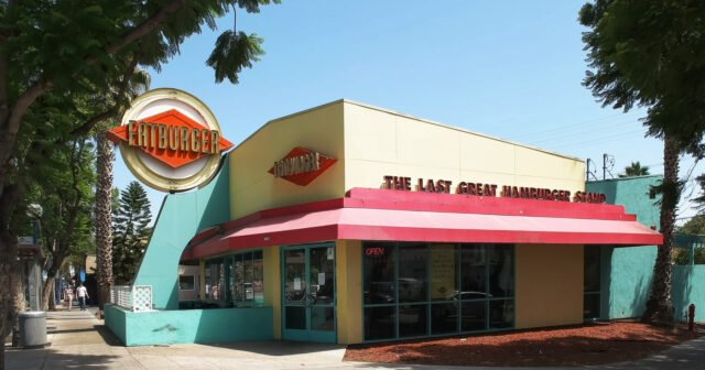 Fatburger20Shutterstock.jpg