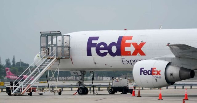 FedEx-1200_0.jpg