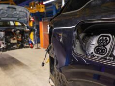 Ford pretende alcanzar el objetivo de 30.000 dólares para vehículos eléctricos reduciendo la batería