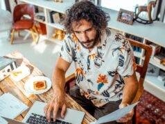 La transición a la gestión de facturas en línea: por qué las hojas de cálculo de su escritorio lo están frenando