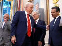 La Administración de Alimentos y Medicamentos, que alguna vez estuvo protegida de la política, se ha convertido en el objetivo de los cabilderos bajo Trump.