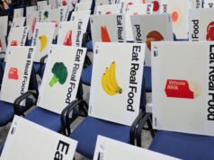 La nueva web de la Pirámide Alimenticia tiene un chatbot escéptico en su contenido