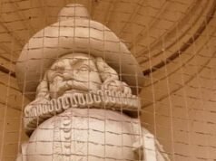 Estatua de Petermann en el castillo de Schwerin en Schwerin, Alemania