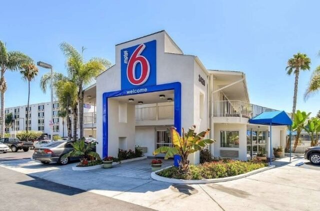 Motel-6-San-Diego.jpg