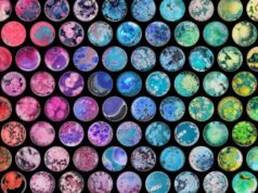 Wenting Zhu cultiva un jardín de cristales de múltiples formas en más de 100 placas de Petri: enorme