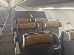 Se filtran las primeras fotos del Airbus A319 de American Airlines: más primera clase y azafatas sentadas en los baños