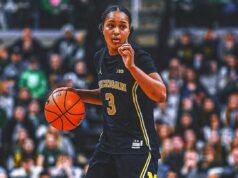 Las mujeres No. 9 de Michigan derrotaron al No. 13 Michigan State en tiempo extra, 94-91
