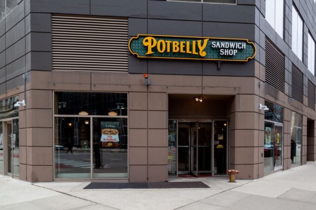 potbelly20exterior-shutterstock-resized.jpg