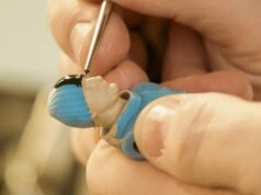 Un gran homenaje del creador de figuras de acción a su difunto hermano.