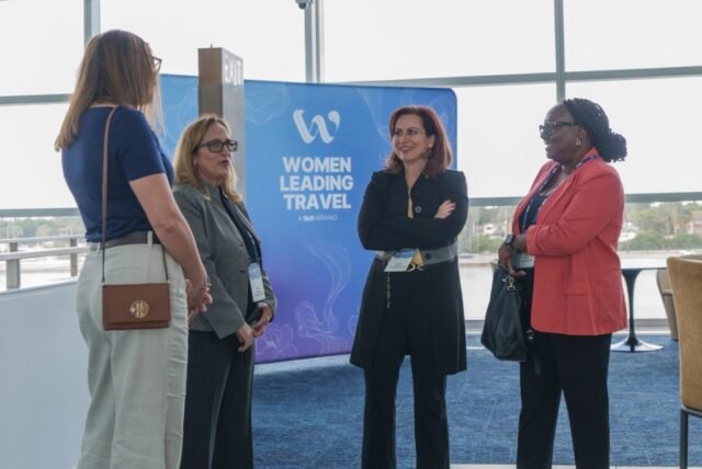 women-interacting-at-a-skift-women-leading-travel-summit-in-2025.jpg