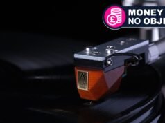 ¿El dinero no es un problema? Este cartucho de tocadiscos está hecho de la misma madera que los violines valorados en millones de dólares, además de diamantes (por supuesto).