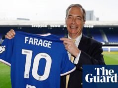 Los fanáticos de Ipswich están ‘disgustados y avergonzados’ después de la oportunidad de tomar fotografías de Nigel Farage en Portman Road | ciudad de ipswich