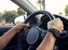 Dos habitantes de Trans Kansas están demandando al estado por una ley de identificación de licencia de conducir