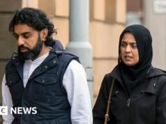 Un médico que vendió EPI robados en eBay ha sido eliminado del registro