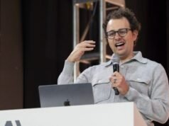 El director ejecutivo de Anthropic promete luchar contra la designación de riesgos e insiste en que la “gran mayoría” de los clientes no se verán afectados