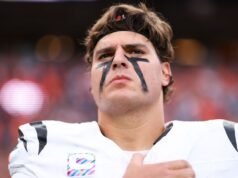 Fuente: Ravens acuerdan firmar a Trey Hendrickson con un contrato de cuatro años y $112 millones