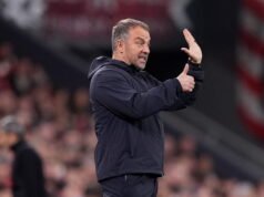 Hansi Flick señala la clave para ayudar al Barcelona a vencer a la prensa del Newcastle