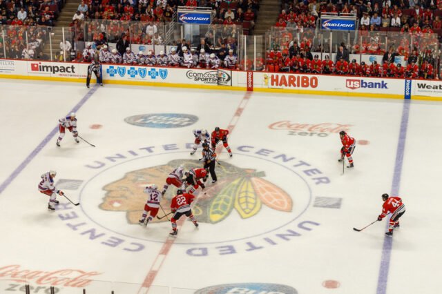 1774053401_Chicago-Blackhawks.jpg