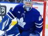 Anthony Stolarz de los Leafs fue descartado tras sufrir un pinchazo en la garganta