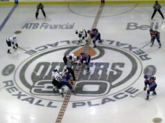 McDavid brilla con 401 goles y 1200 puntos en la victoria de los Oilers por 5-2 sobre Mammoth