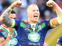 Los Warriors respaldan a Mitch Barnett para firmar un contrato de dos años con los Broncos, quien reemplaza a Payne Haas