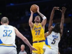 Luka Doncic se unió al club de élite con 44 puntos en la victoria de los Lakers