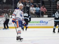 Resumen de la NHL: Connor McDavid alcanza el hito de 400 goles en la victoria de los Oilers