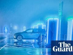 “Es una estupidez”: por qué los fabricantes de automóviles occidentales se alejan de los riesgos eléctricos, condenándolos a la irrelevancia | Industria automotriz