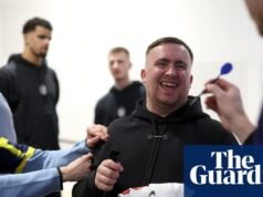 Tres leones y tres flechas: Littler enseña a Inglaterra cómo dar en el blanco | Inglaterra