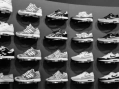 Por qué las paletas en liquidación de calzado deportivo son una mina de oro para los revendedores