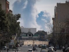 La guerra entre EE.UU. e Irán amenaza la infraestructura de inteligencia artificial del Golfo con el cierre de dos estrechos puntos de datos