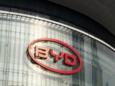 Cómo BYD hizo que los cargadores de vehículos eléctricos funcionaran casi tan rápido como las bombas de gasolina