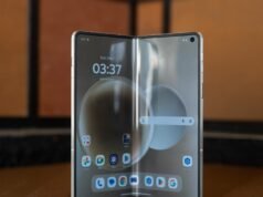 El Motorola Razr Fold se está convirtiendo en un auténtico buque insignia