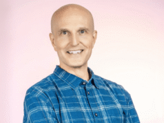 El fundador de PopSockets, David Barnett, habla sobre cómo crear un negocio viral