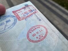 Tailandia elimina las multas por estadía excesiva para los viajeros afectados por cancelaciones de vuelos en Medio Oriente