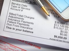 Muchos estadounidenses están recortando los costos de atención médica.