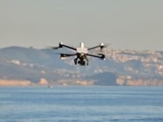 La startup de un ex colega Thiel acaba de lanzar un dron que, según dice, puede reemplazar a los helicópteros de la policía.