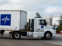 Accionistas de Medline buscan venta de participación por 3.400 millones de dólares