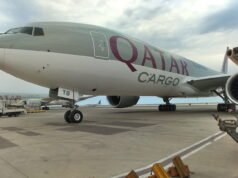 Qatar Airways suspende temporalmente sus vuelos por cierre del espacio aéreo